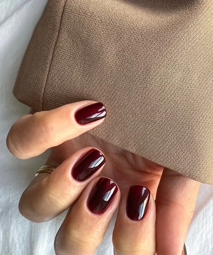 European manicure by Del Rey Spa