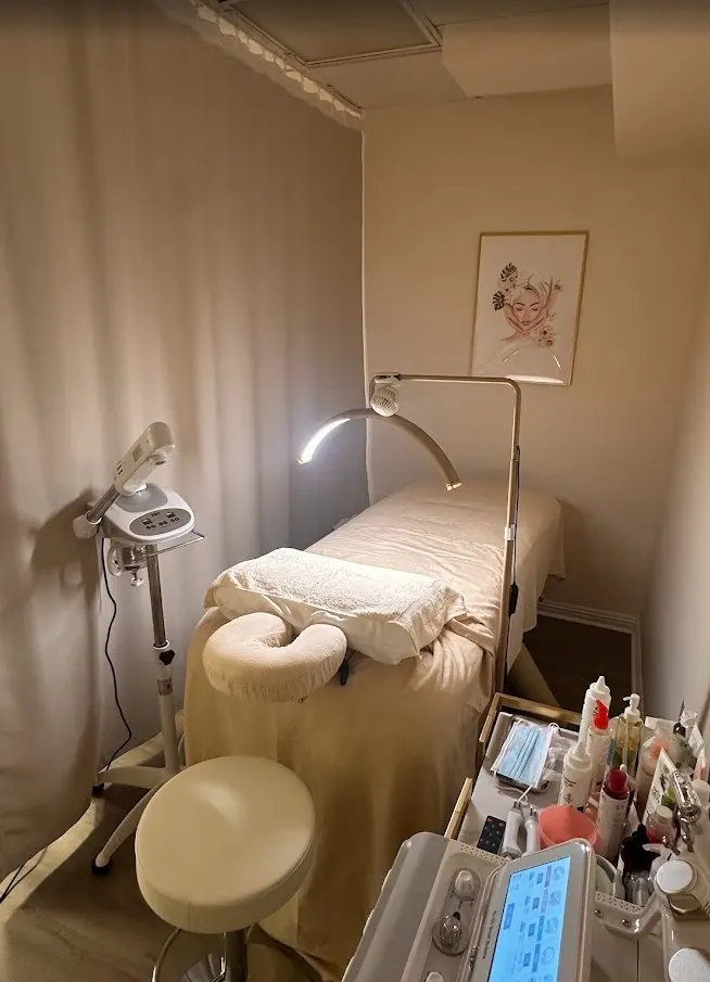 Facial bed and equipment at Del Rey Spa